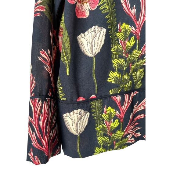 🆕 H&M L/S Floral Print Top W Front Placket & Piping Detail - Picture 3 of 7